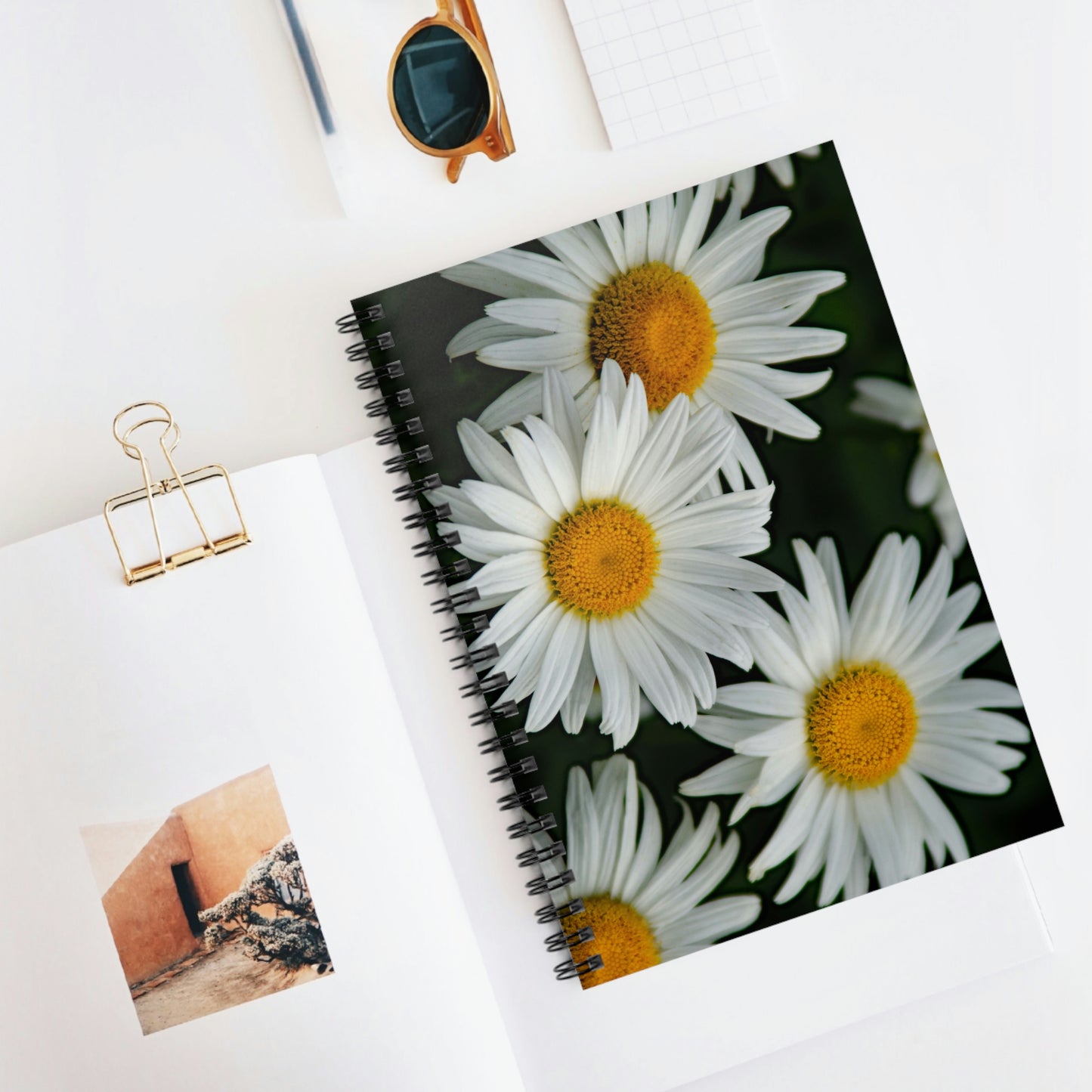 Flowers 01 Spiral Notebook - Ruled Line