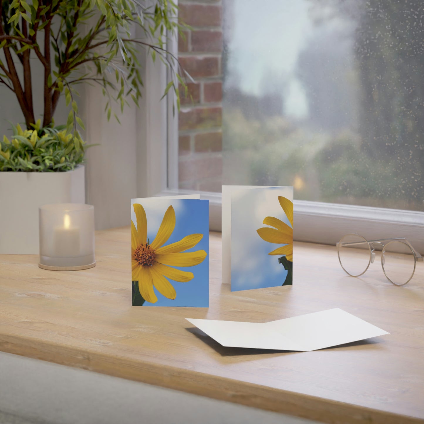 Flowers 32 Greeting Cards (1, 10, 30, and 50pcs)