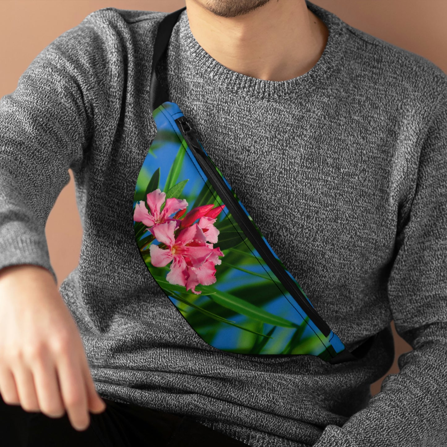 Flowers 30 Fanny Pack