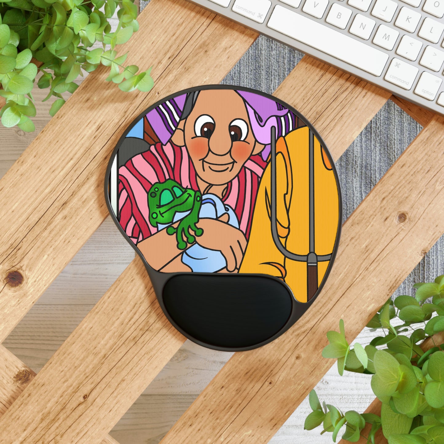 The Frog Princess Mouse Pad With Wrist Rest
