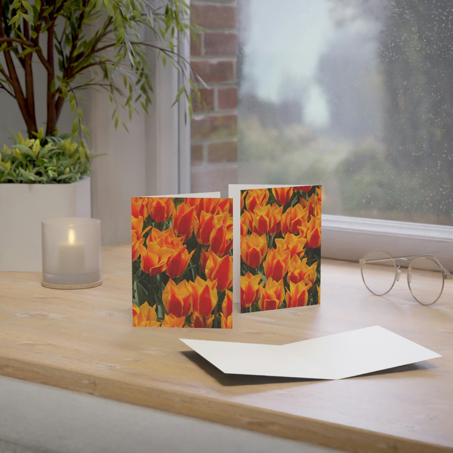 Flowers 18 Greeting Cards (1, 10, 30, and 50pcs)