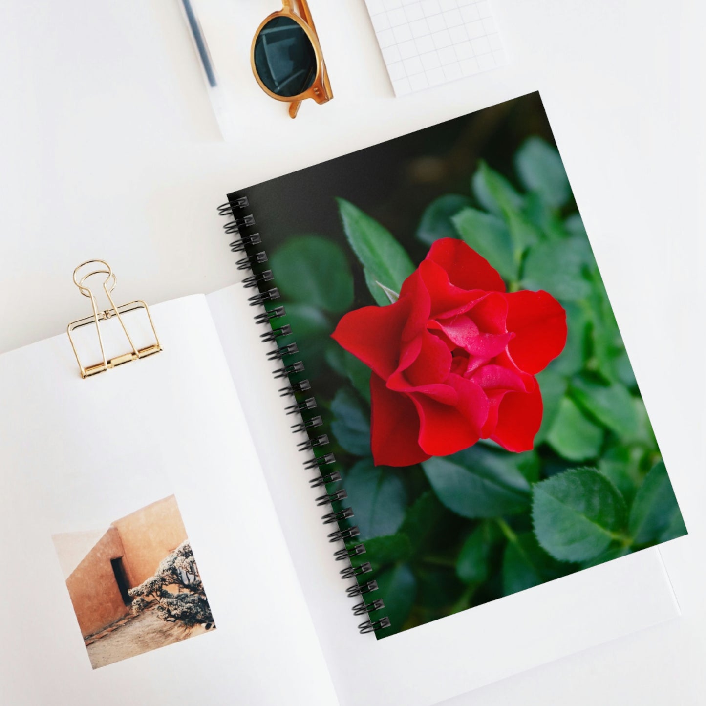 Flowers 07 Spiral Notebook - Ruled Line