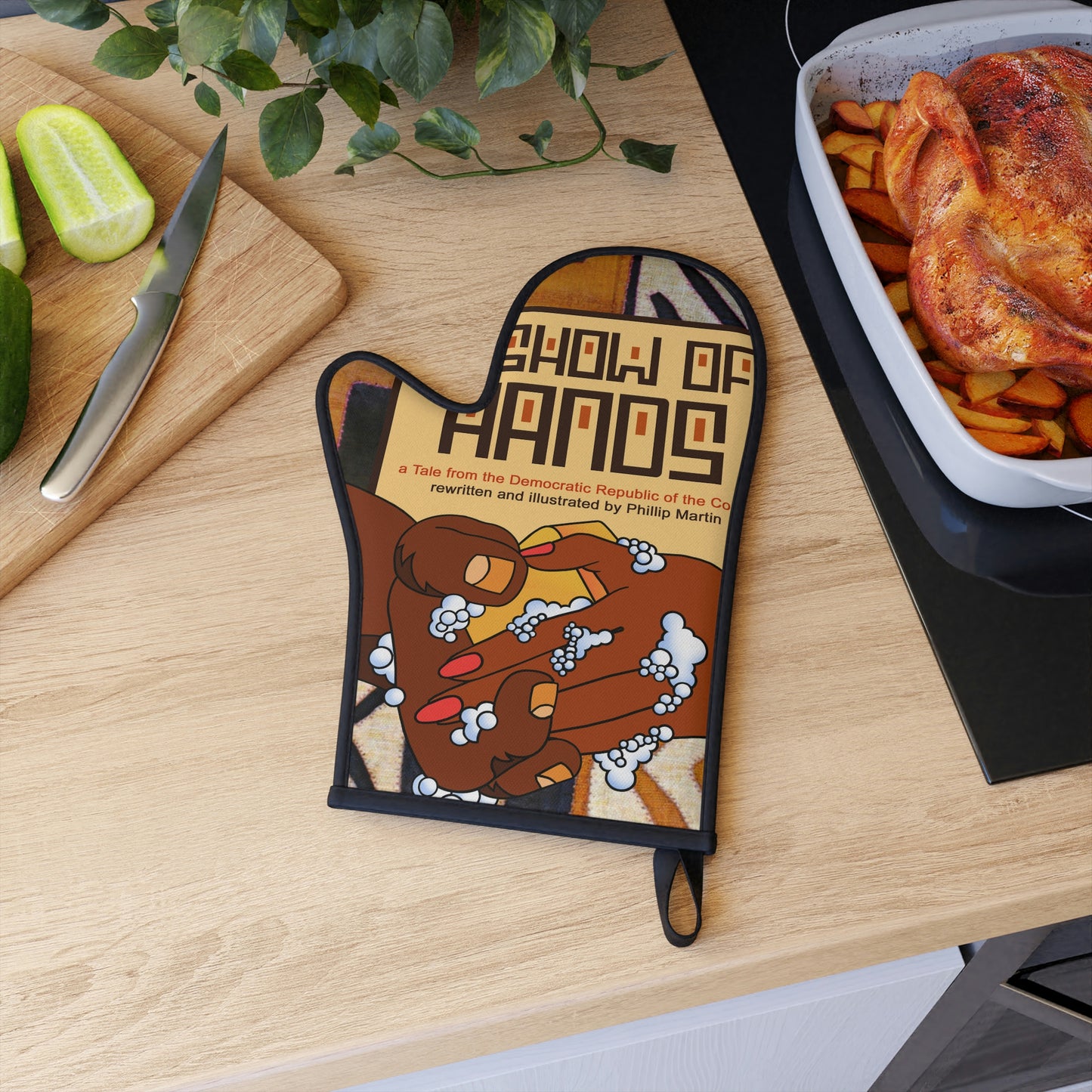 A Show of Hands Oven Glove
