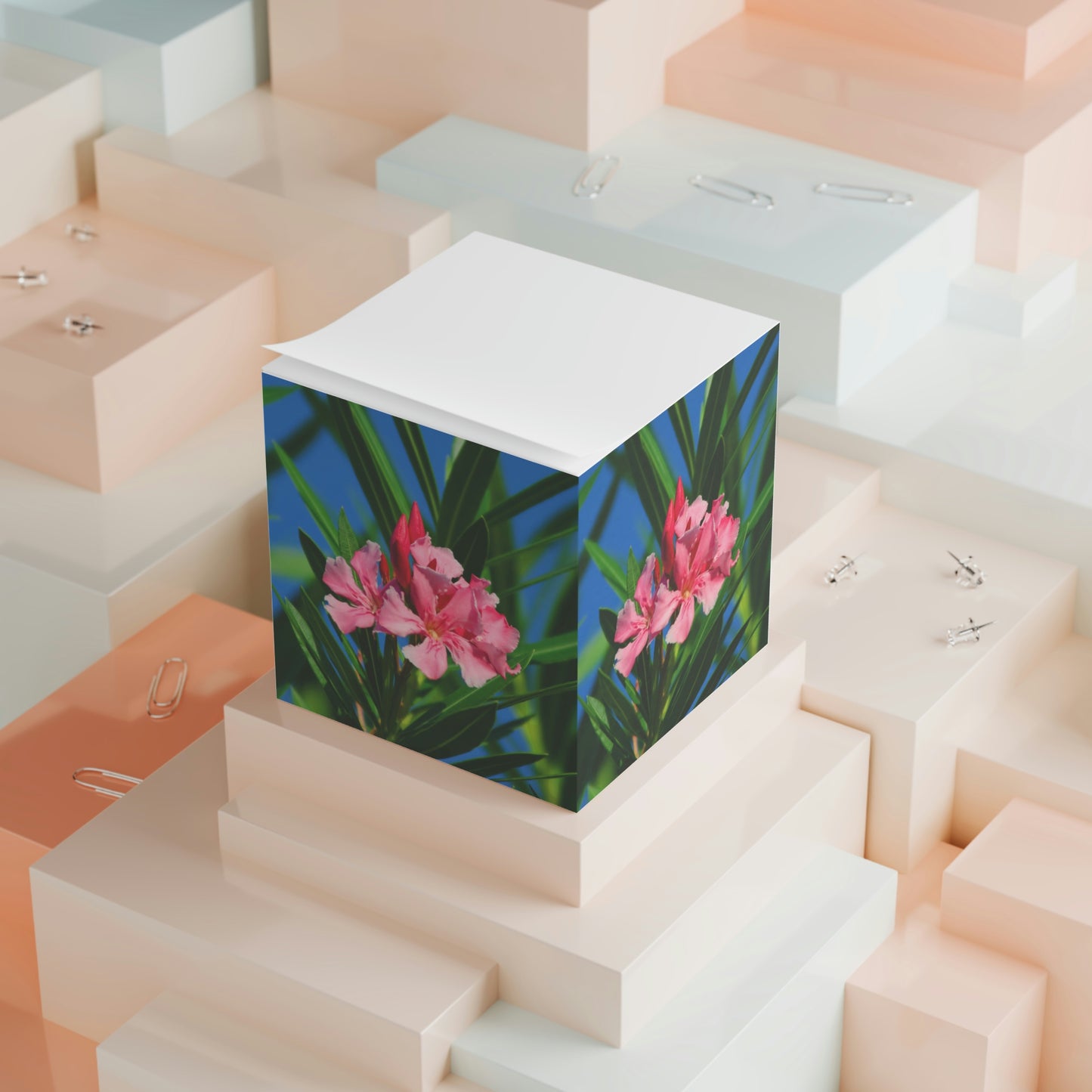 Flower 32 Note Cube