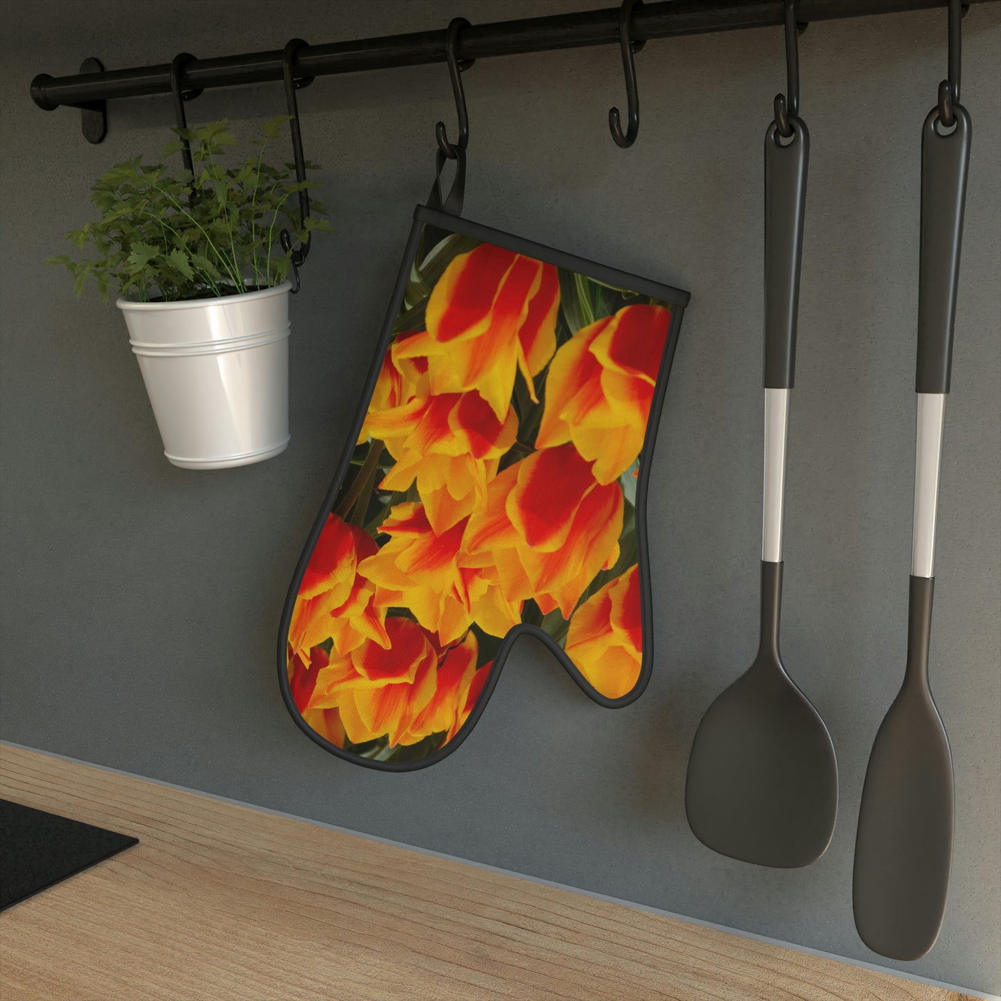 Flowers 17 Oven Glove