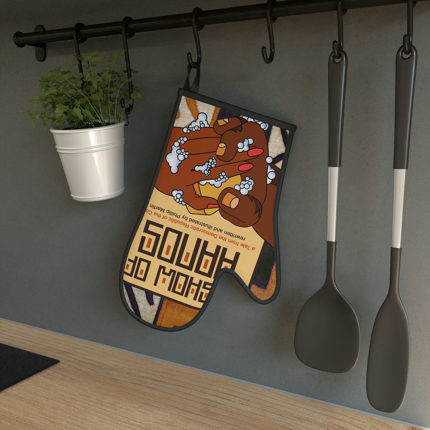 A Show of Hands Oven Glove