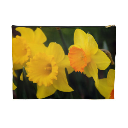 Flowers 10 Accessory Pouch