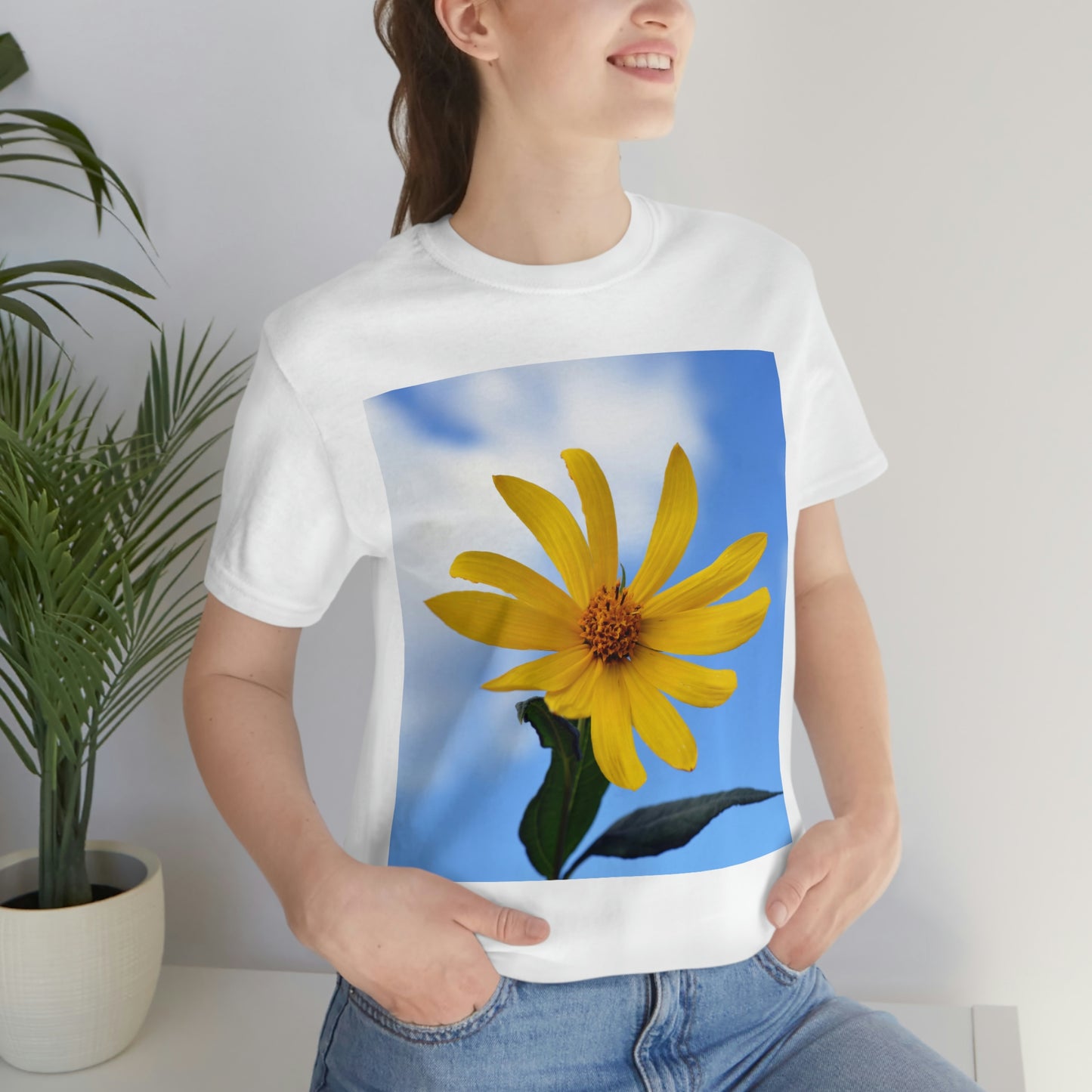 Flowers 32 Unisex Jersey Short Sleeve Tee