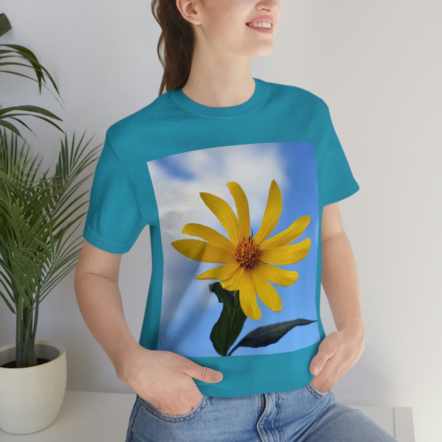 Flowers 32 Unisex Jersey Short Sleeve Tee