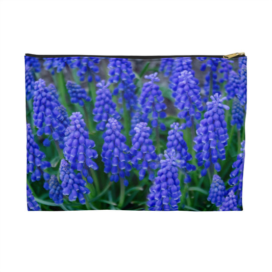 Flowers 11 Accessory Pouch