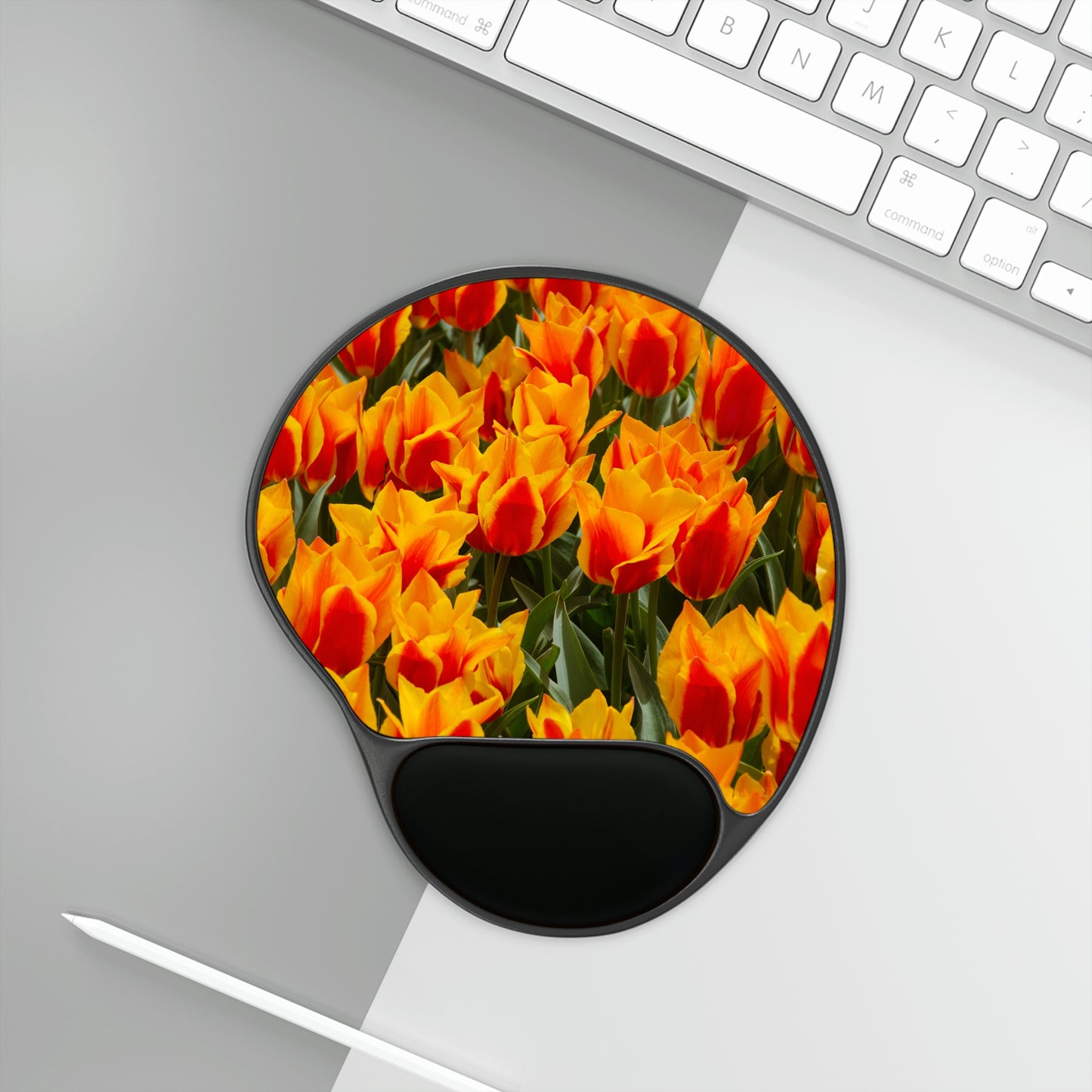 Flowers 18 Mouse Pad With Wrist Rest