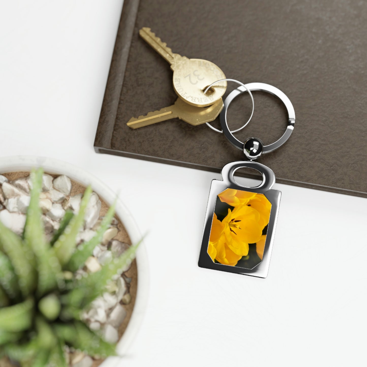 Flowers 16 Rectangle Photo Keyring