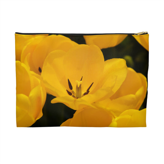 Flowers 15 Accessory Pouch